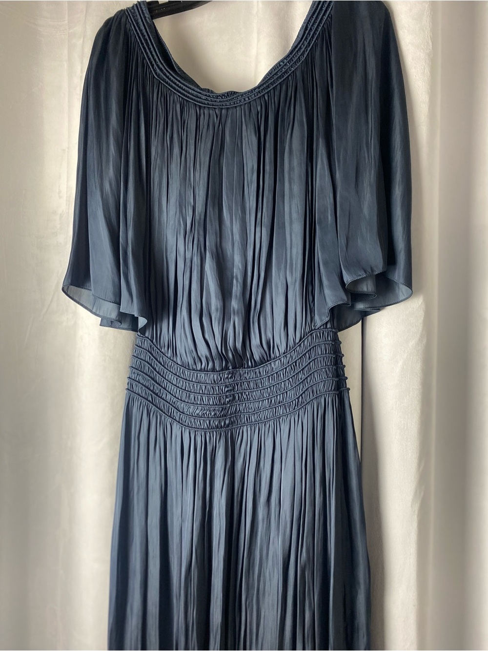 HALSTON goddess dress. - Picture 15 of 16